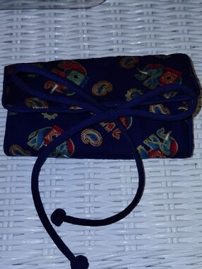 NWOT Padded Travel Organizer for Jewelry, 3 Pockets + Ring Snap, Navy Elephants